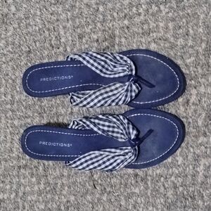 Predictions blue plaid sandal wedge size 7